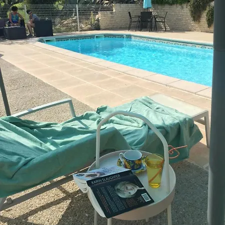 Cor Causy Oleander * Causses-et-Veyran